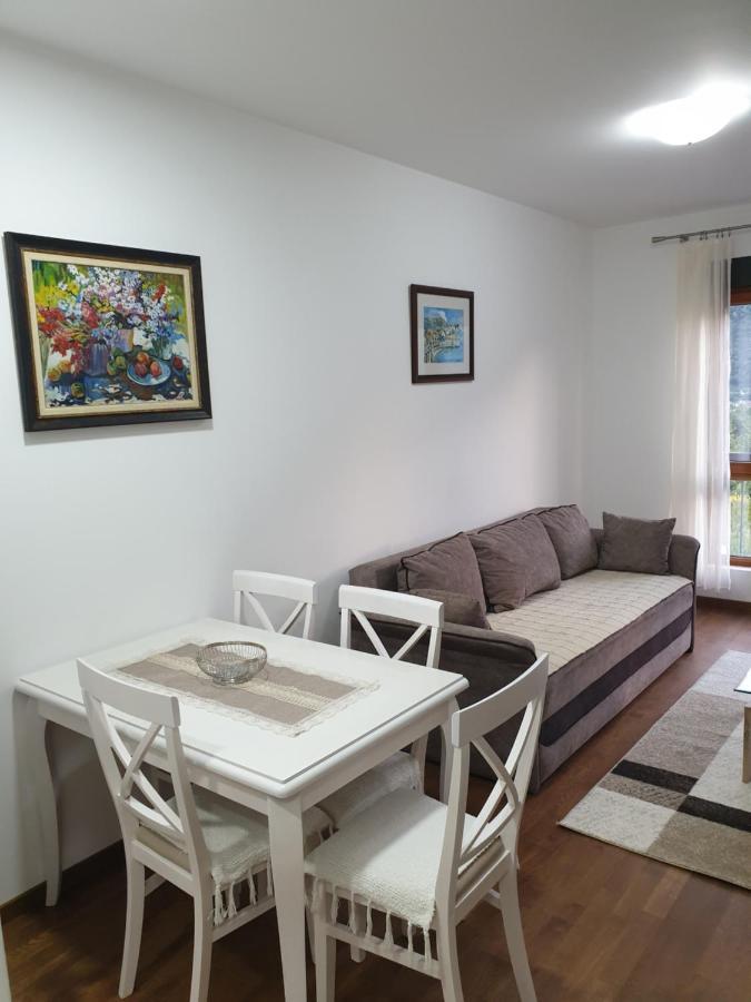 Apartment Marta 2 Cattaro Esterno foto