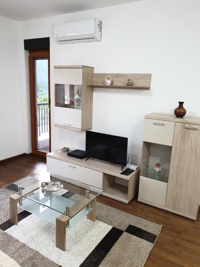 Apartment Marta 2 Cattaro Esterno foto